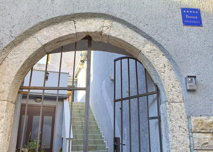 Apartament Old Town Mariolina