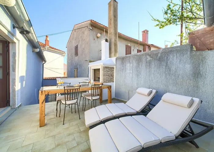 Old Town Mariolina Krk Town